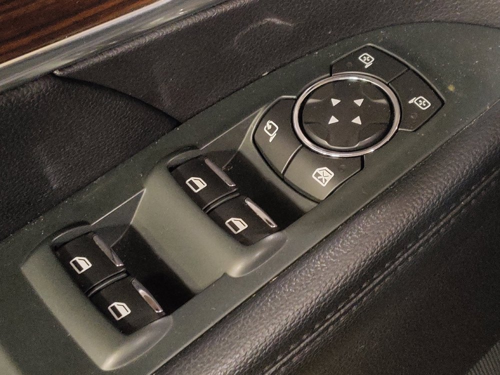 Used 2019 Ford Explorer Limited w/ Class III Trailer Tow Package FWD image 27