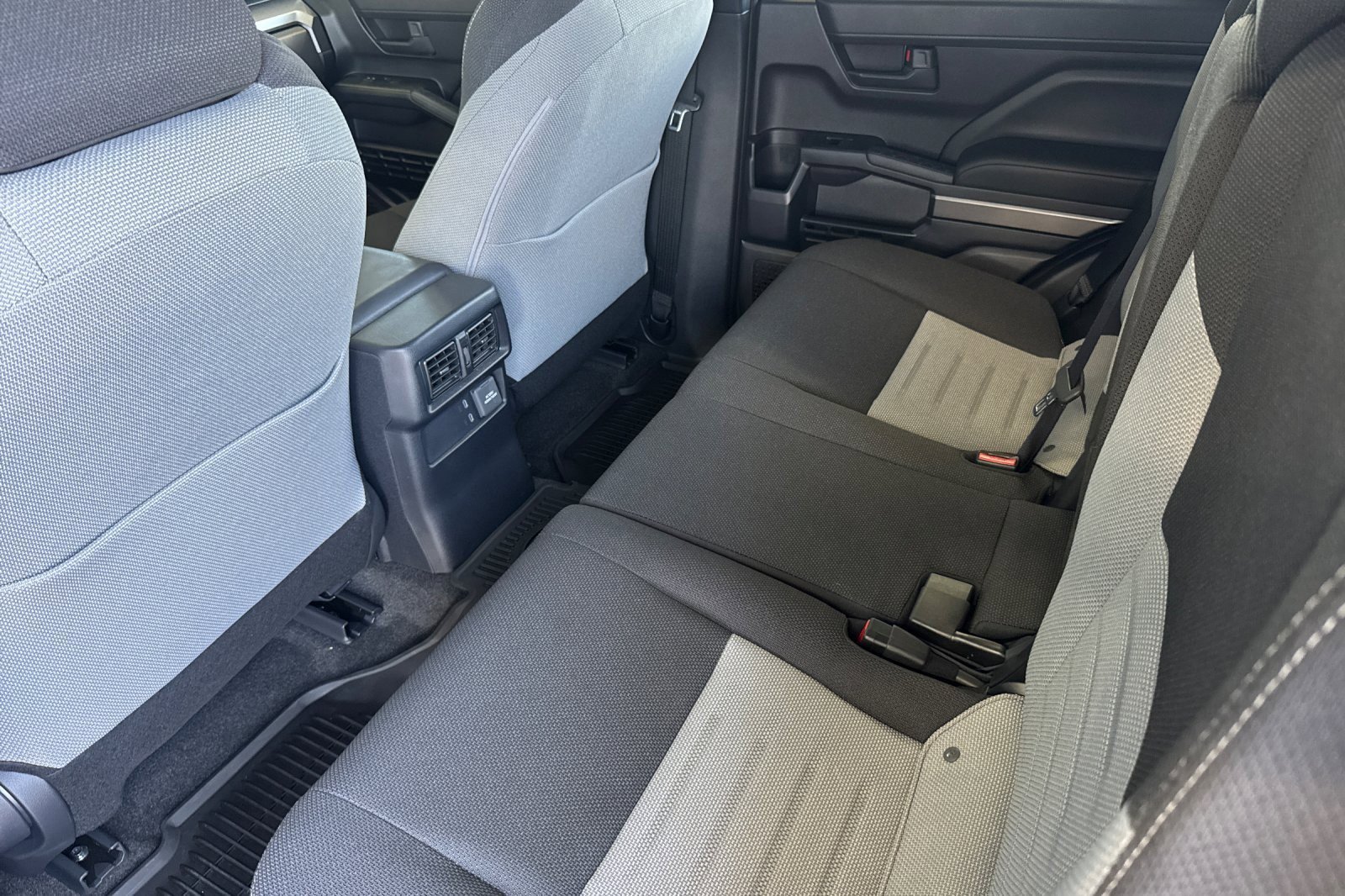 Certified 2025 Toyota 4Runner TRD Sport AWD/4WD image 11