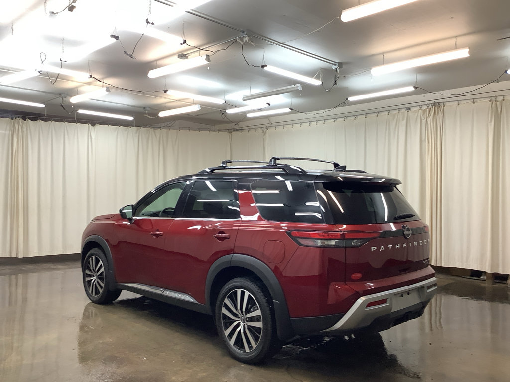 Used 2023 Nissan Pathfinder Platinum AWD/4WD image 9
