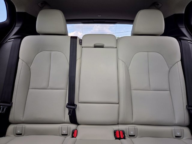 New 2026 Volvo XC40 B5 Plus w/ Protection Package Premier AWD/4WD image 9