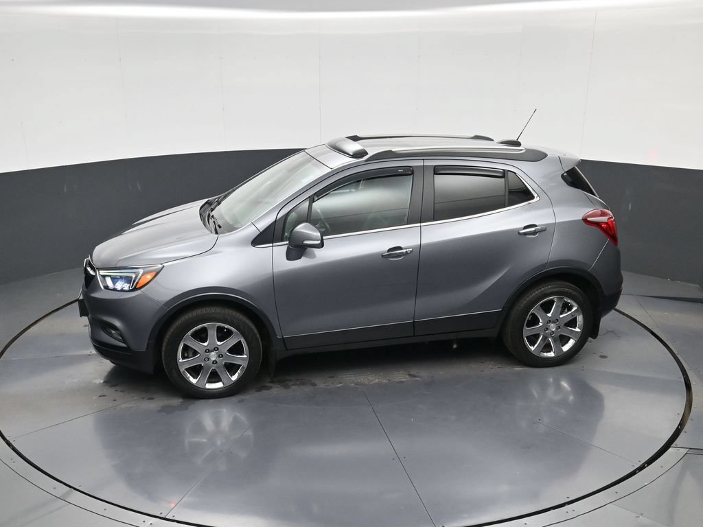 Used 2019 Buick Encore Essence w/ Experience Buick Package AWD/4WD image 27