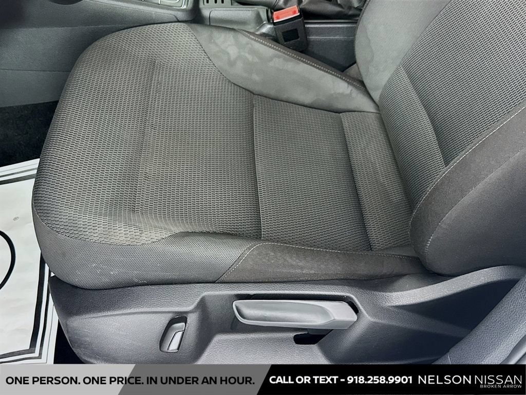 Used 2019 Volkswagen Golf S FWD image 18