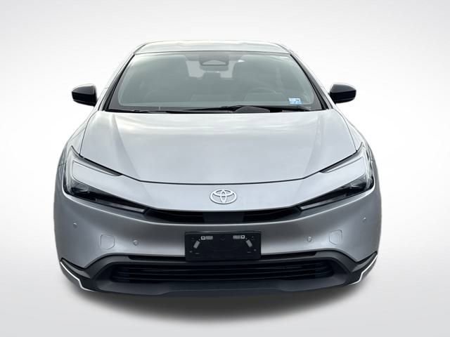 Used 2024 Toyota Prius Limited image 9