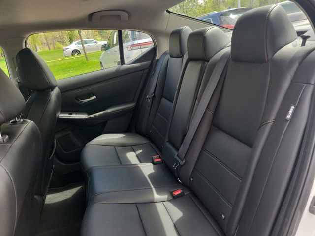 Certified 2023 Nissan Sentra SR w/ SR Premium Package FWD image 27