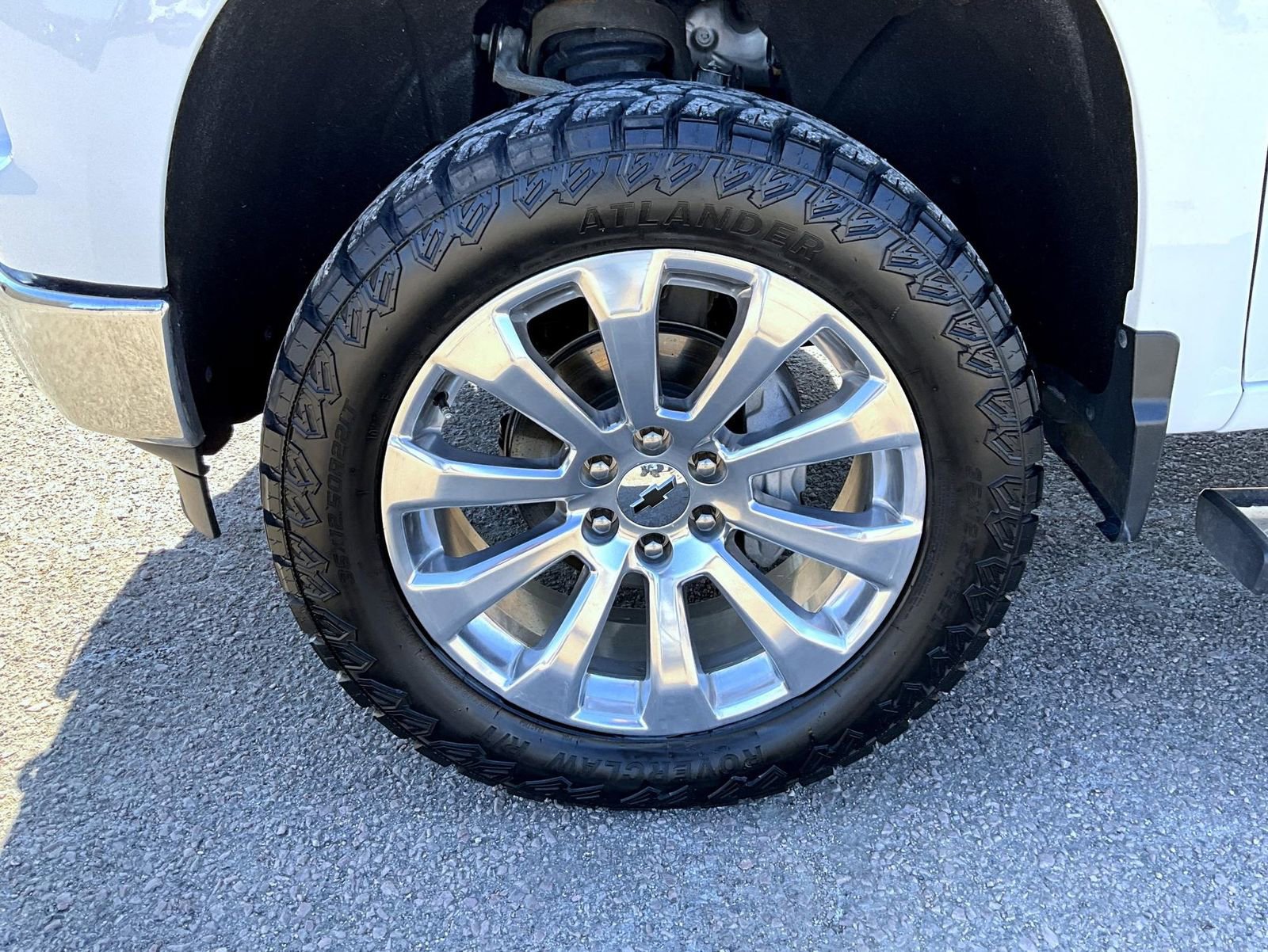 Used 2022 Chevrolet Silverado 1500 LTZ image 22