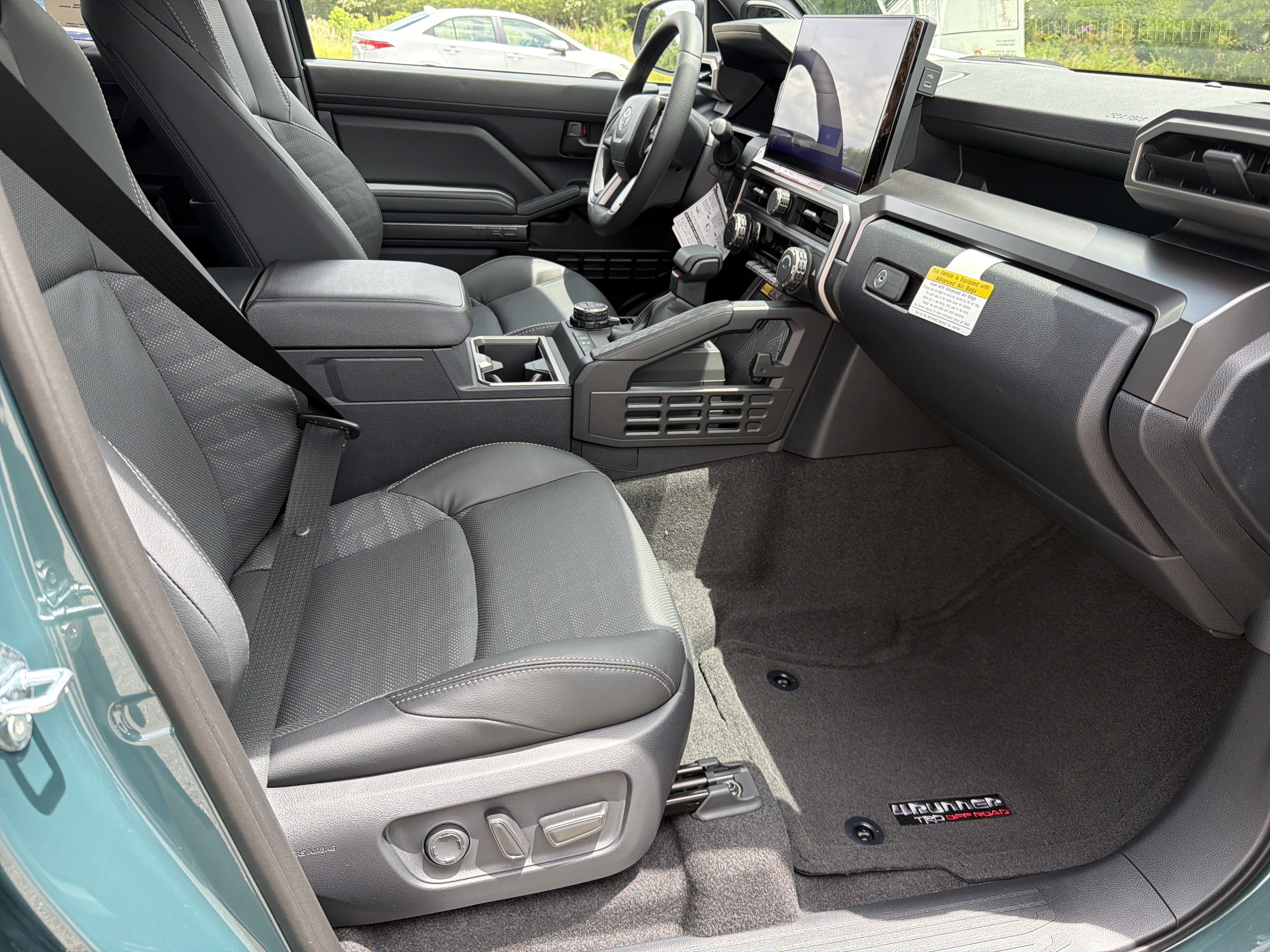 New 2026 Toyota 4Runner TRD Off-Road Premium AWD/4WD image 13