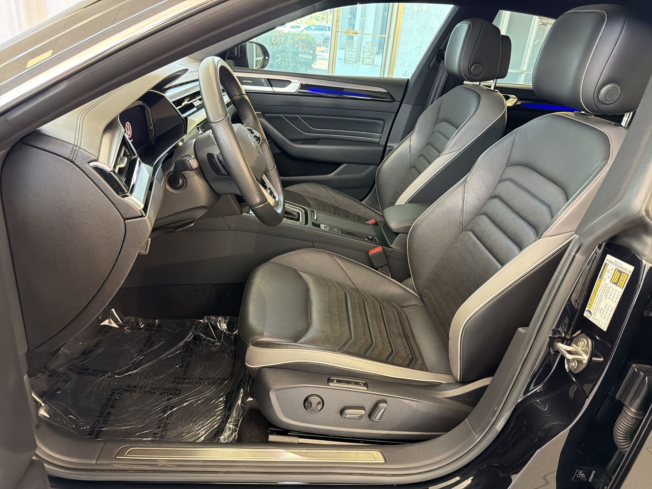 Used 2023 Volkswagen Arteon SEL Premium AWD/4WD image 5