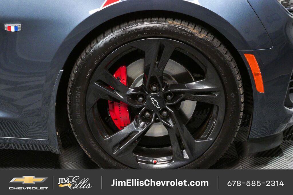 Certified 2022 Chevrolet Camaro SS RWD image 34