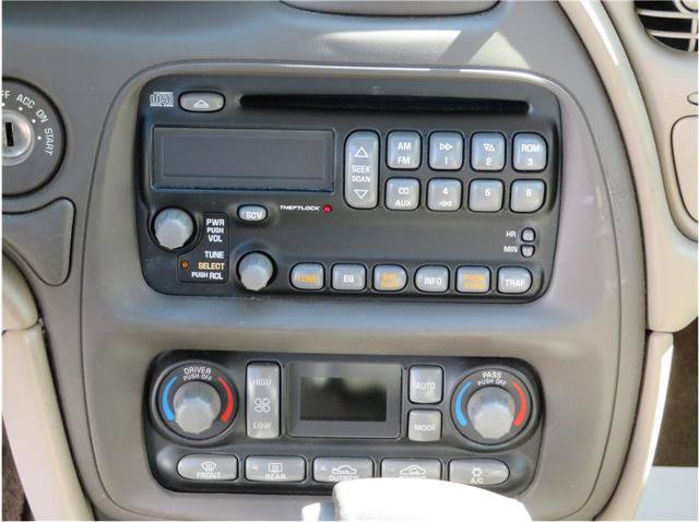 Used 2000 Pontiac Bonneville SE w/ Opt Pkg FWD image 7