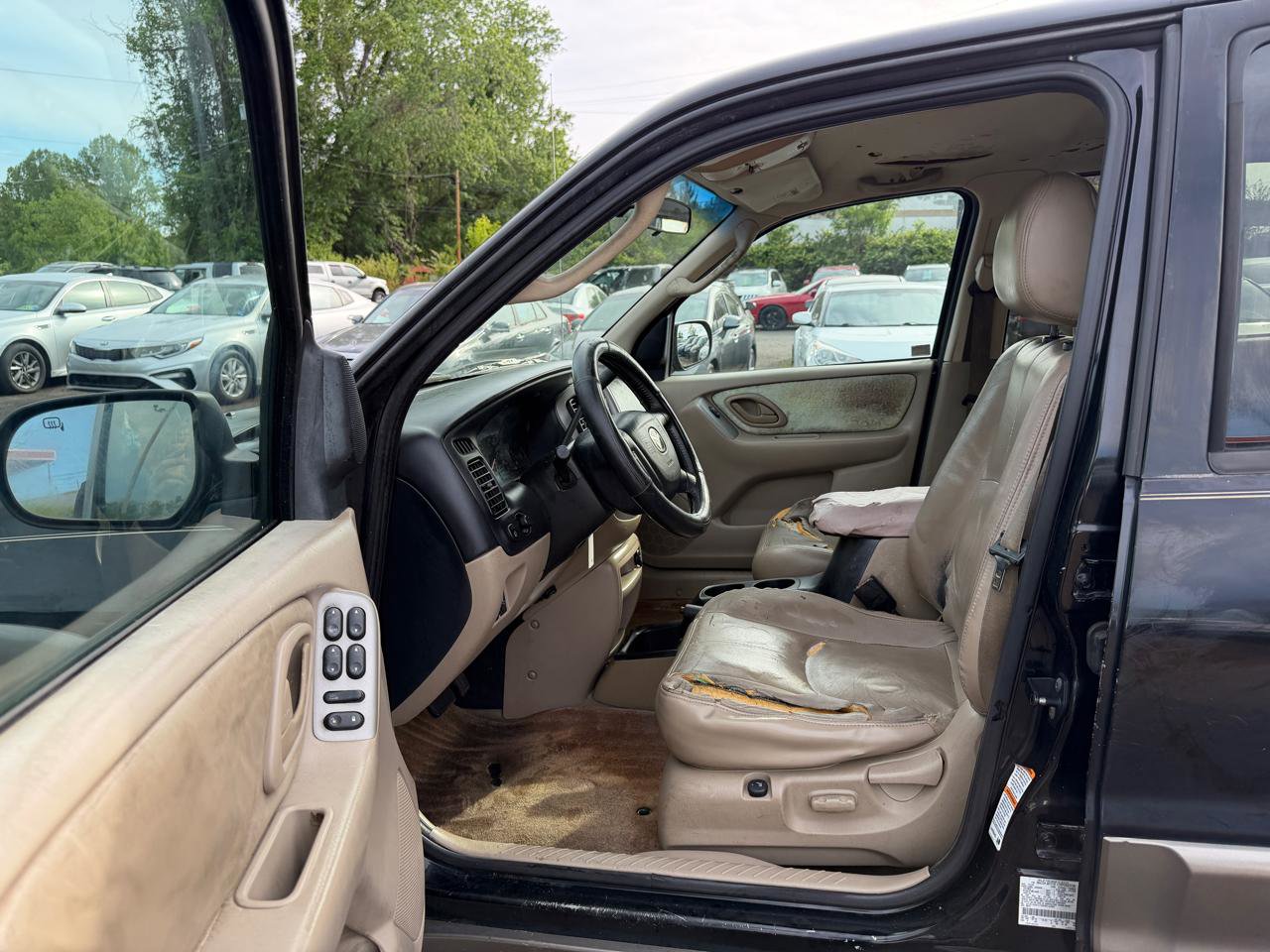 Used 2003 MAZDA Tribute ES FWD image 9