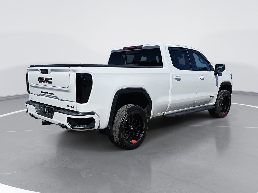 Used 2022 GMC Sierra 1500 AT4 w/ Sierra Safety Plus Package AWD/4WD image 3