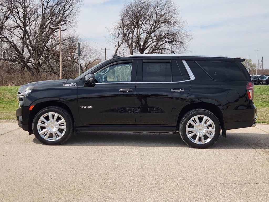 Used 2022 Chevrolet Tahoe High Country AWD/4WD image 4