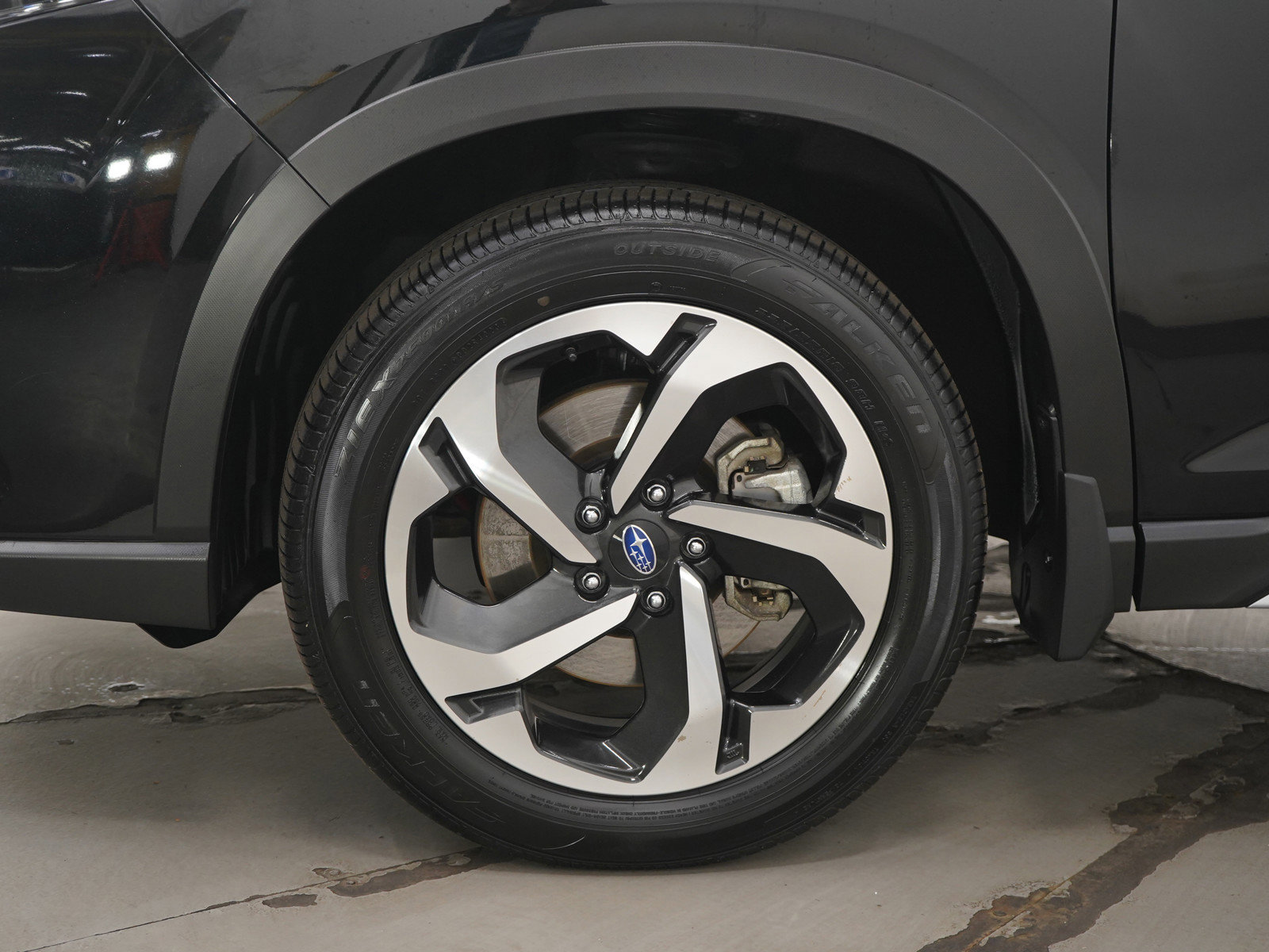 Used 2024 Subaru Forester Touring image 31