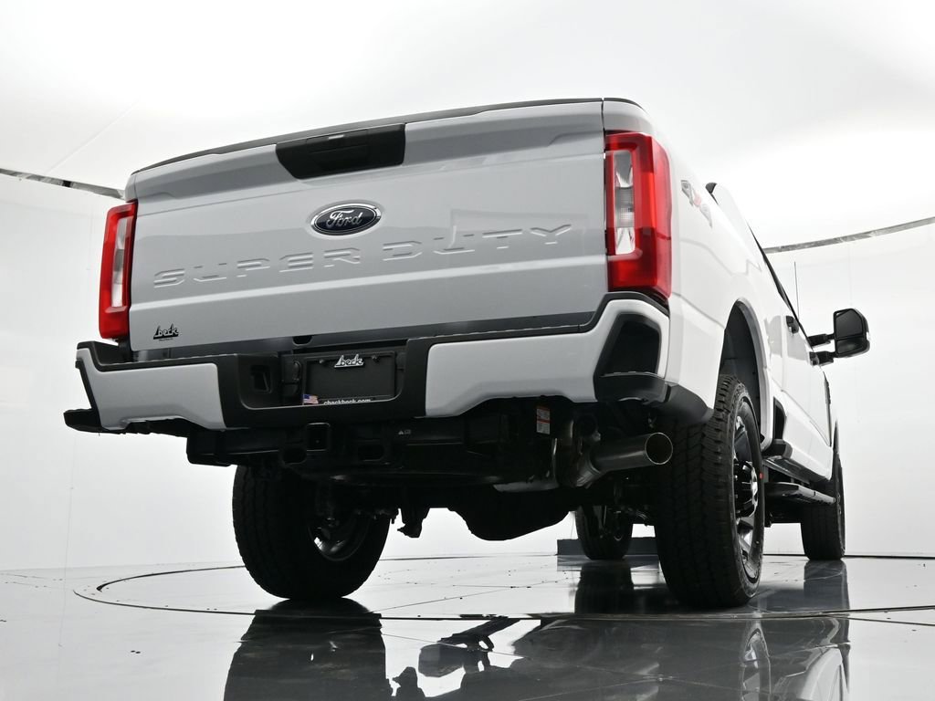 New 2026 Ford F350 XL w/ XL Chrome Package image 39
