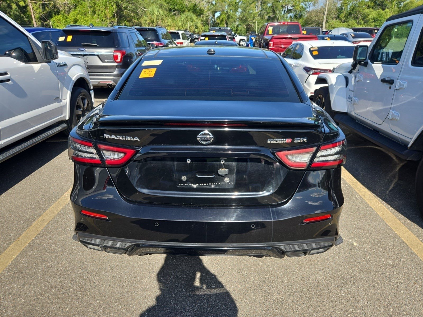 Used 2021 Nissan Maxima SR w/ Sport Mat Group FWD image 6