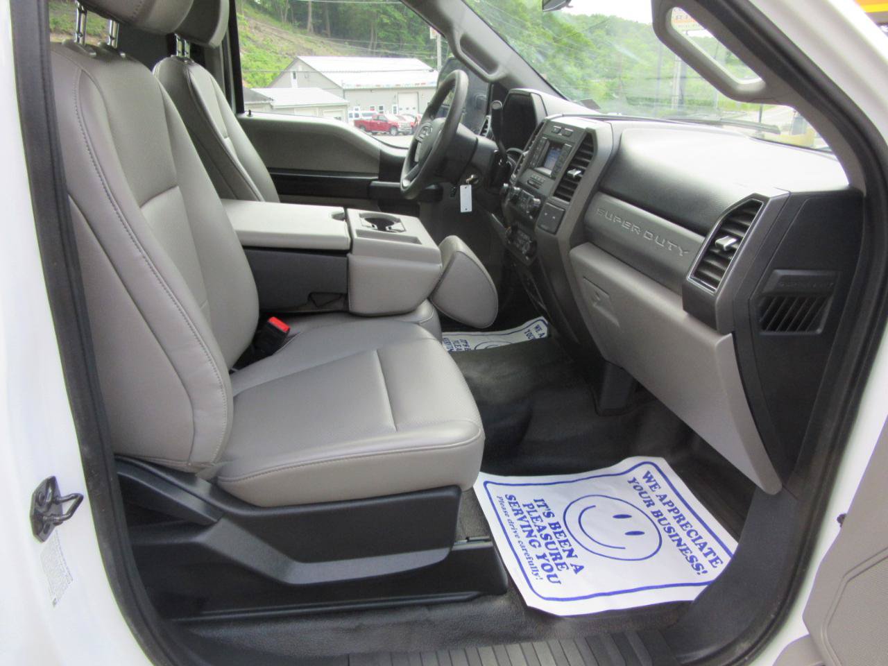 Used 2022 Ford F350 XL w/ Power Equipment Group RWD image 10