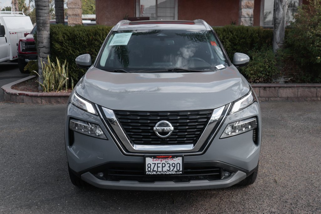 Used 2021 Nissan Rogue SL image 3