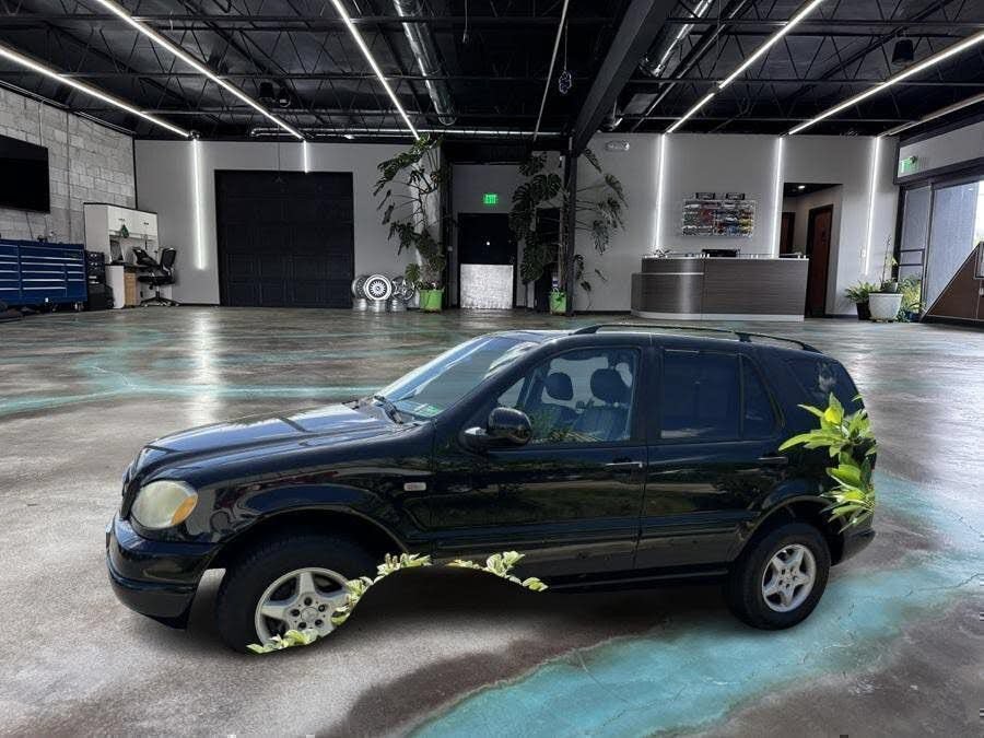 Used 2000 Mercedes-Benz ML 320 4MATIC image 5