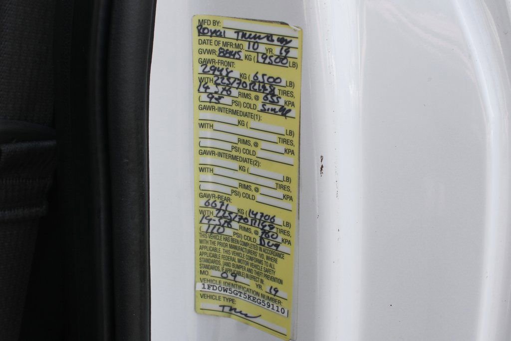 Used 2019 Ford F550 2WD Crew Cab Super Duty image 43