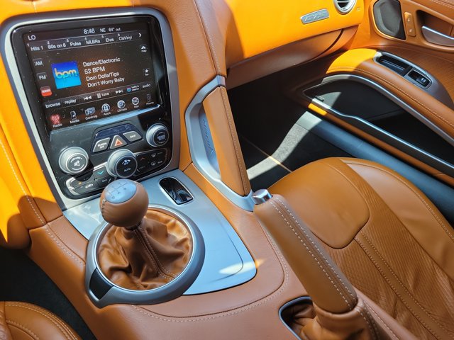 Used 2013 SRT Viper GTS w/ GTS Laguna Interior Pkg RWD image 25
