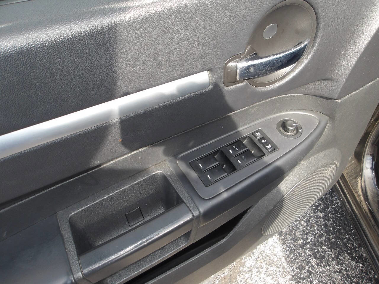 Used 2010 Dodge Charger Rallye RWD image 8