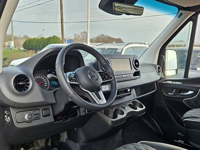 New 2024 Mercedes-Benz Sprinter 3500 image 19