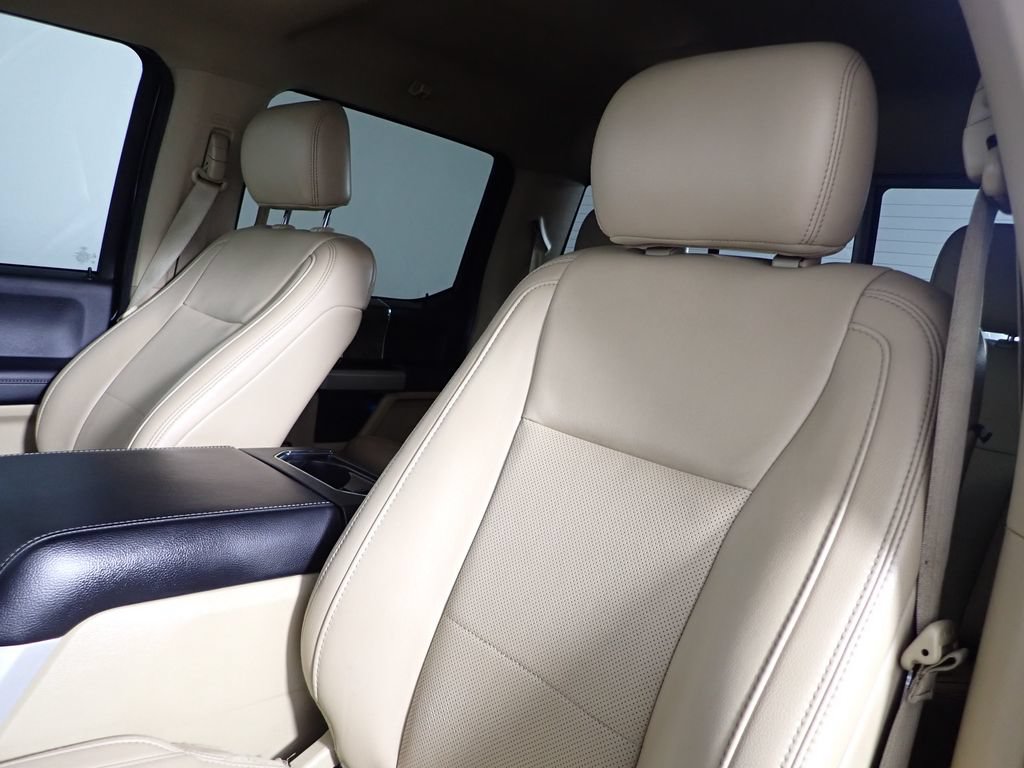 Used 2019 Ford F250 Lariat w/ Lariat Ultimate Package AWD/4WD image 23