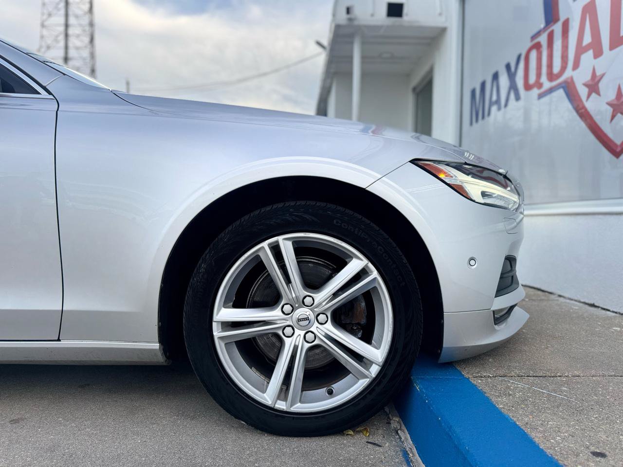 Used 2018 Volvo S90 T5 Momentum w/ Convenience Package AWD/4WD image 26