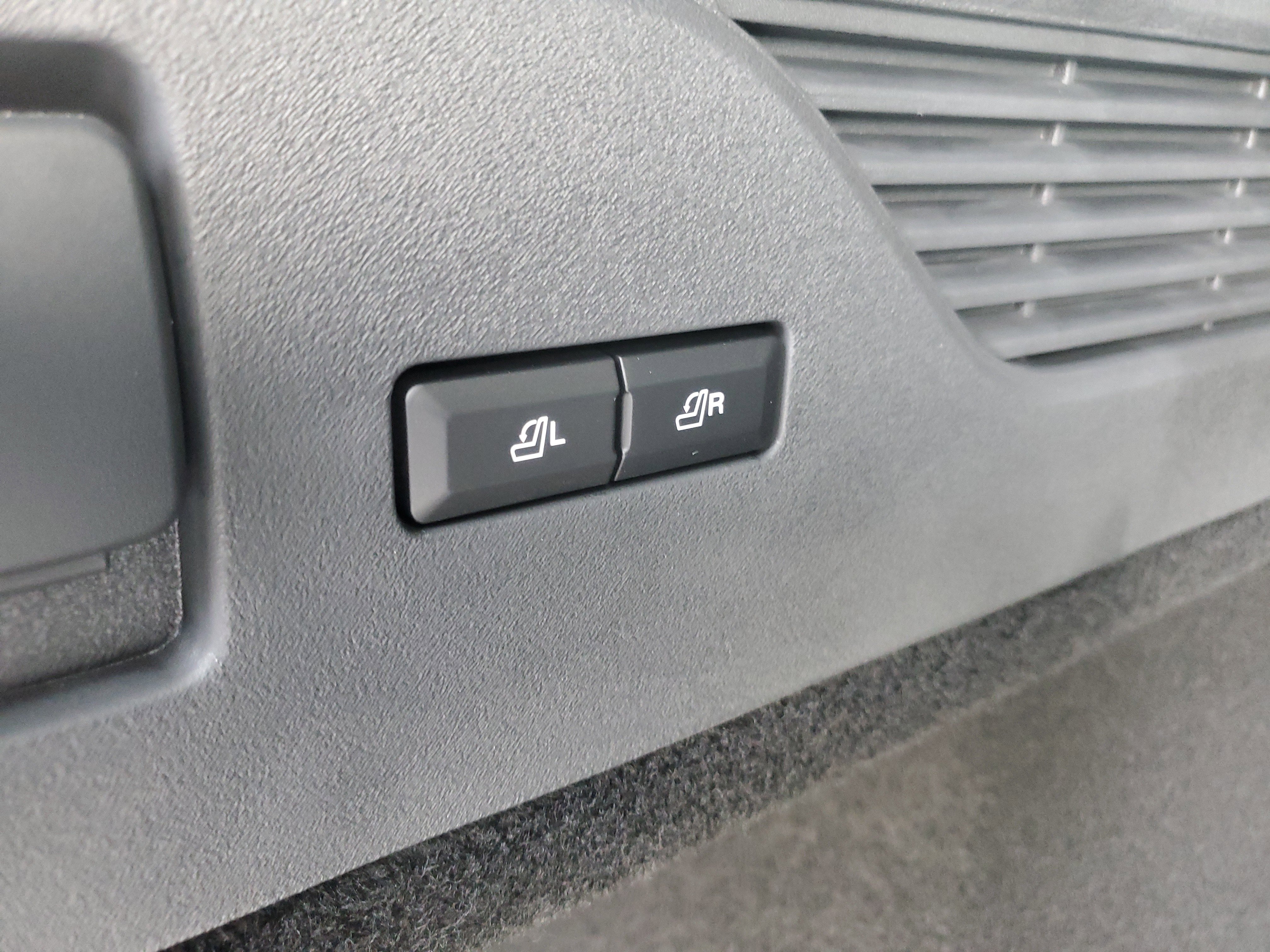 New 2026 Lincoln Nautilus Reserve w/ Jet Appearance Package image 33