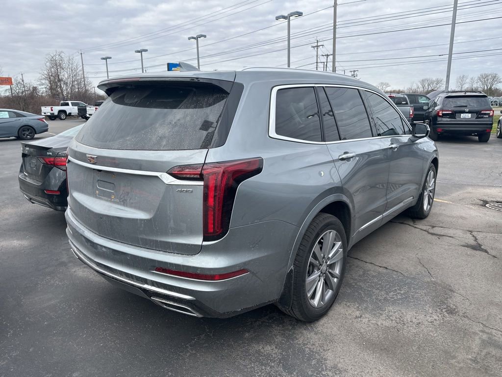 Used 2023 Cadillac XT6 Premium Luxury w/ Technology Package image 3