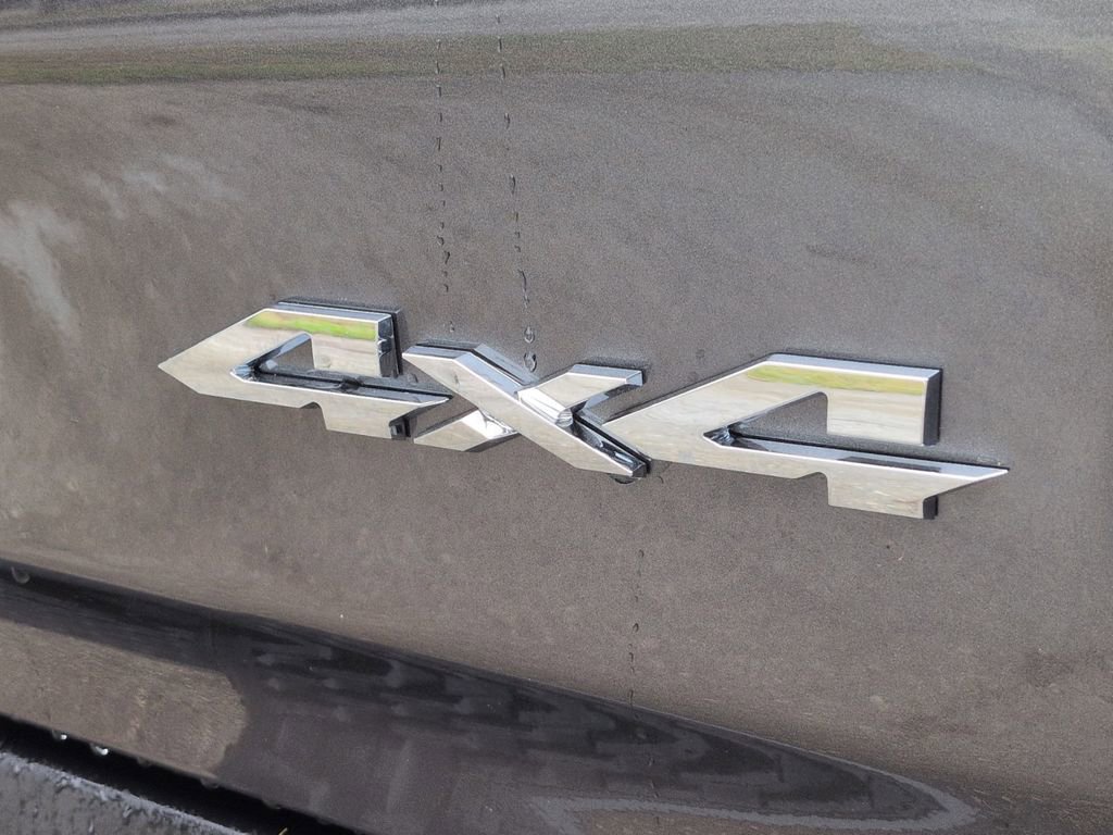 New 2026 RAM 1500 Laramie w/ Sport Appearance Package image 31