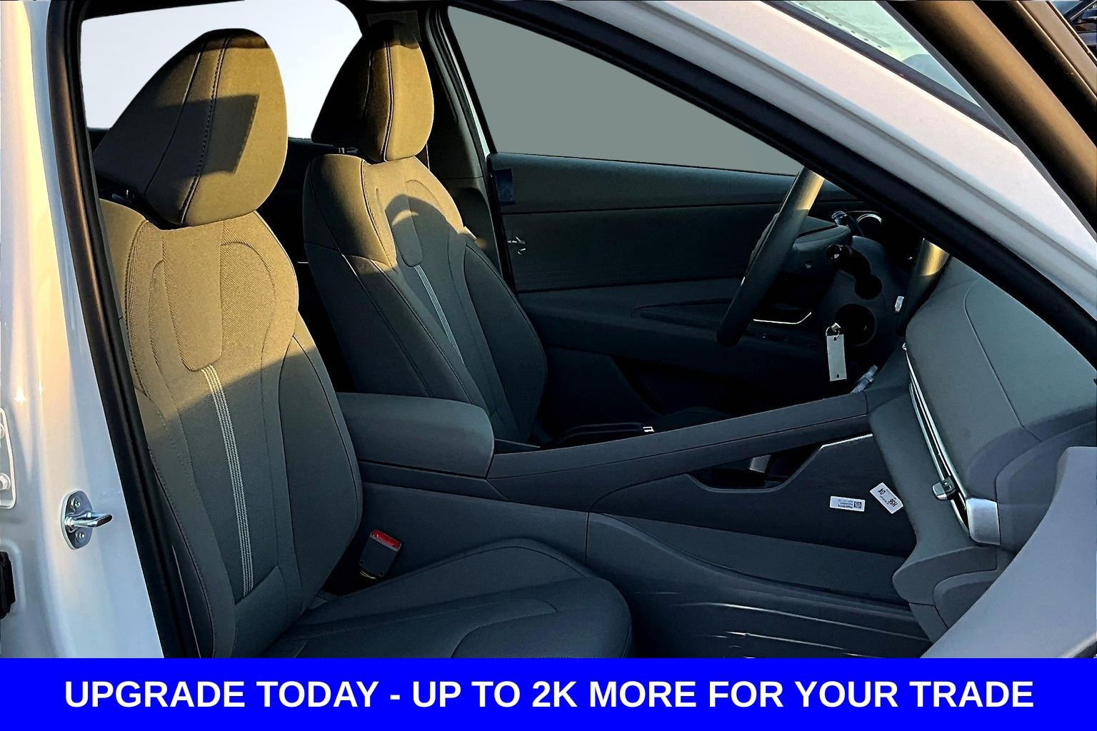 New 2026 Hyundai Elantra SE FWD image 13