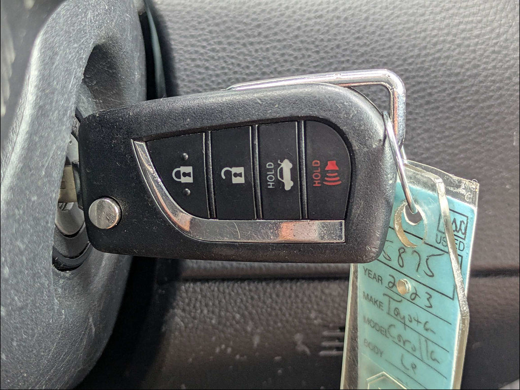 Used 2023 Toyota Corolla LE FWD image 30