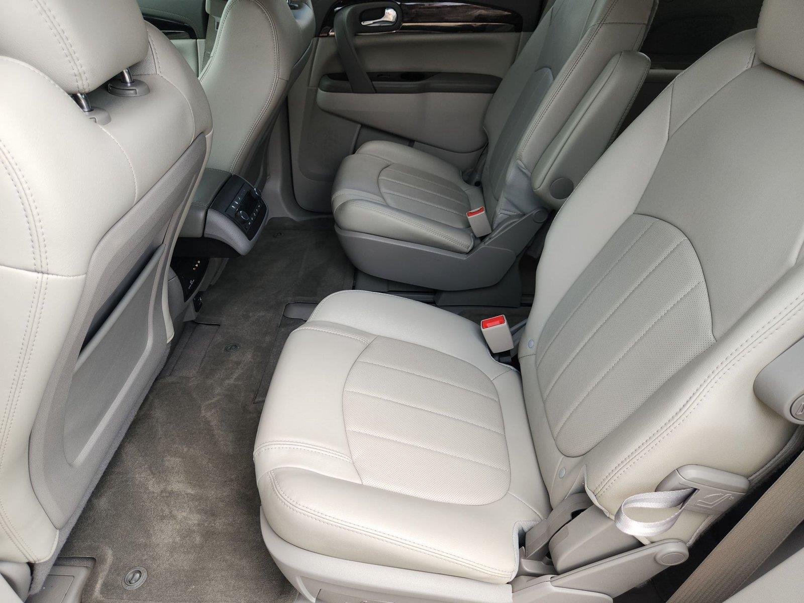 Certified 2017 Buick Enclave Premium w/ Experience Buick Package FWD image 18