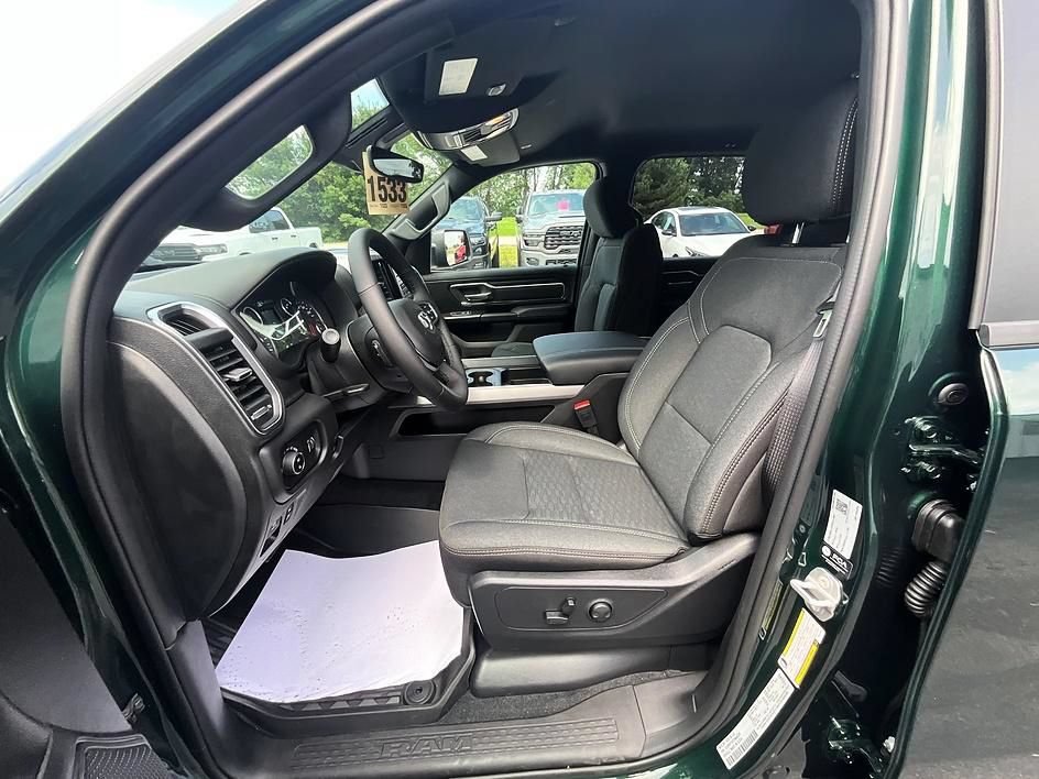New 2026 RAM 1500 Big Horn w/ Night Edition AWD/4WD image 14