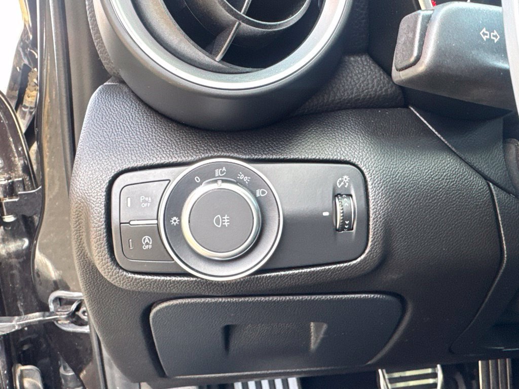 Used 2020 Alfa Romeo Giulia Ti Sport AWD/4WD image 42