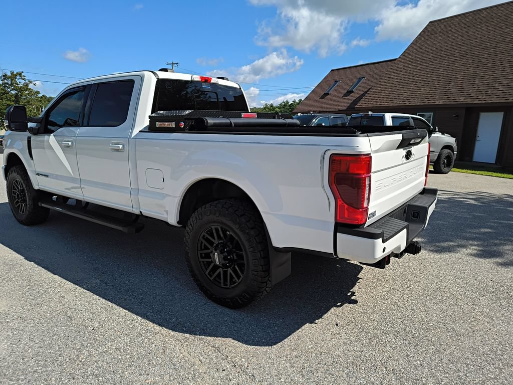Used 2022 Ford F250 Lariat w/ Black Appearance Package AWD/4WD image 3