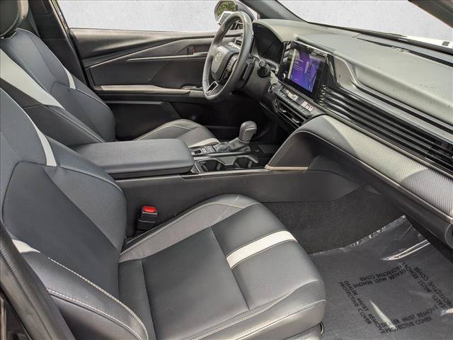 Used 2025 Toyota Camry SE FWD image 23