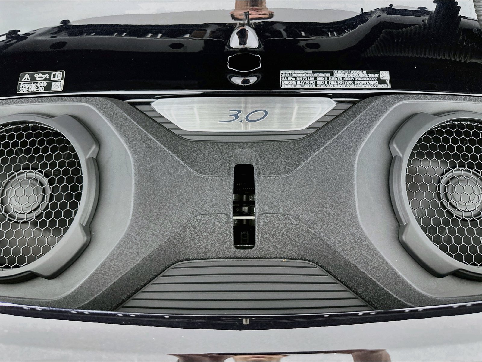 Used 2026 Porsche 911 Carrera RWD image 13