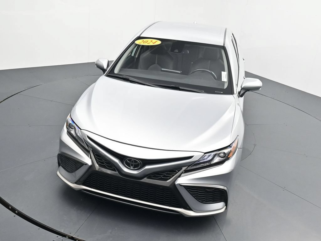 Used 2024 Toyota Camry XSE FWD image 25