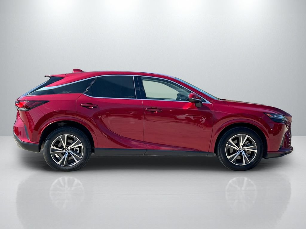 Used 2023 Lexus RX 350h w/ Accessory Package (2T) AWD/4WD image 4