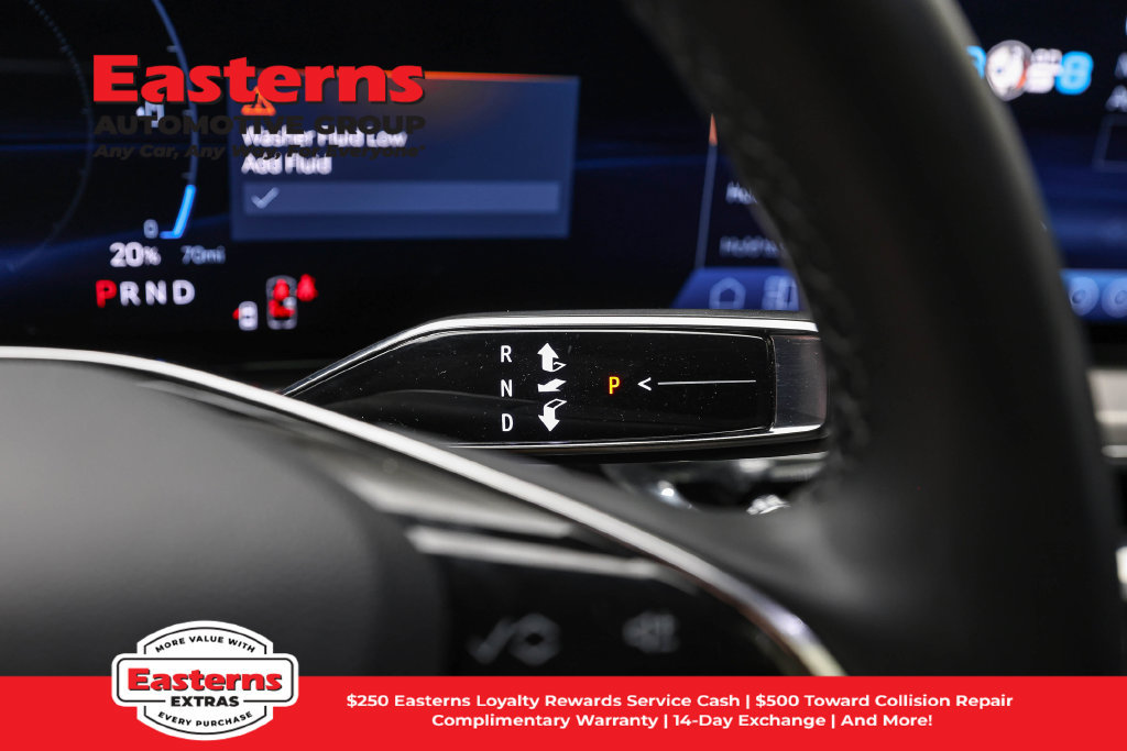 Used 2024 Cadillac Lyriq Luxury AWD/4WD image 19