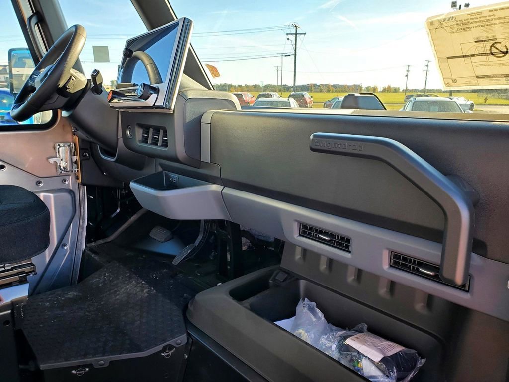 New 2025 Chevrolet Brightdrop 400 w/ Battery Pack, Max Range image 11