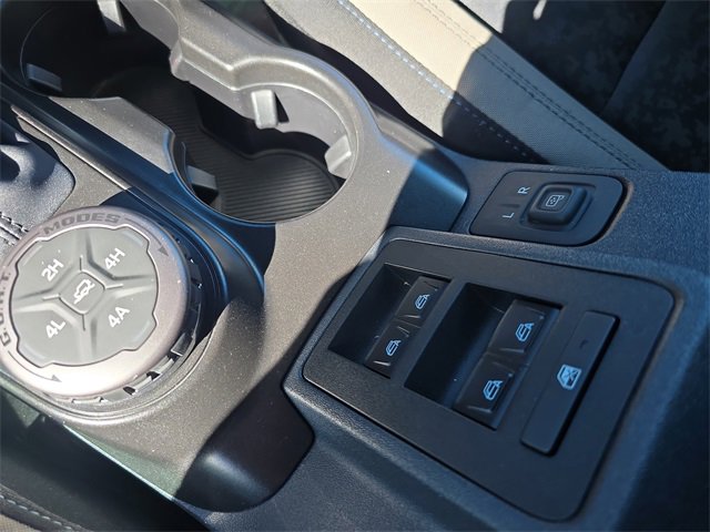 Used 2022 Ford Bronco Wildtrak image 25