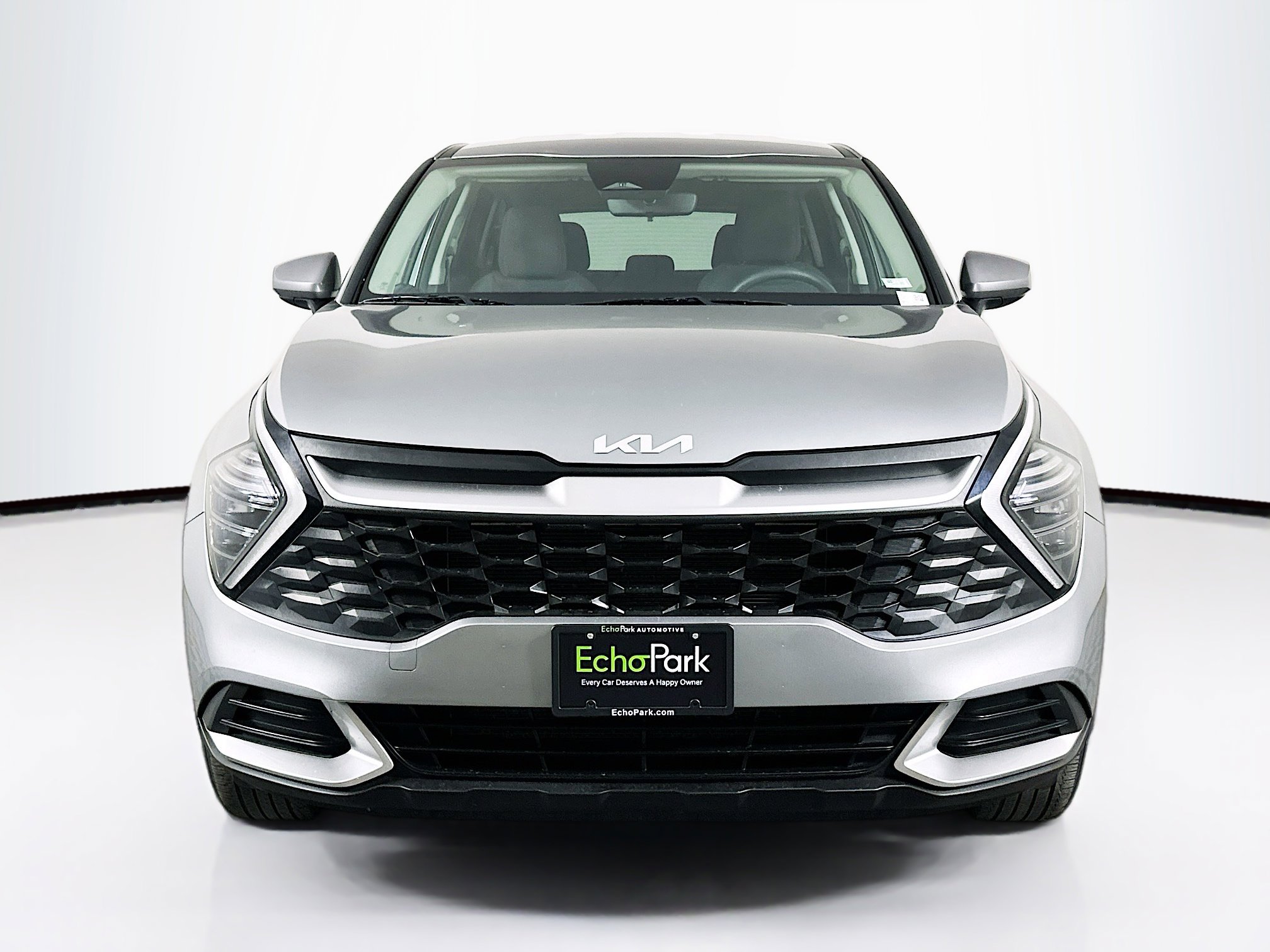 Used 2024 Kia Sportage LX image 2