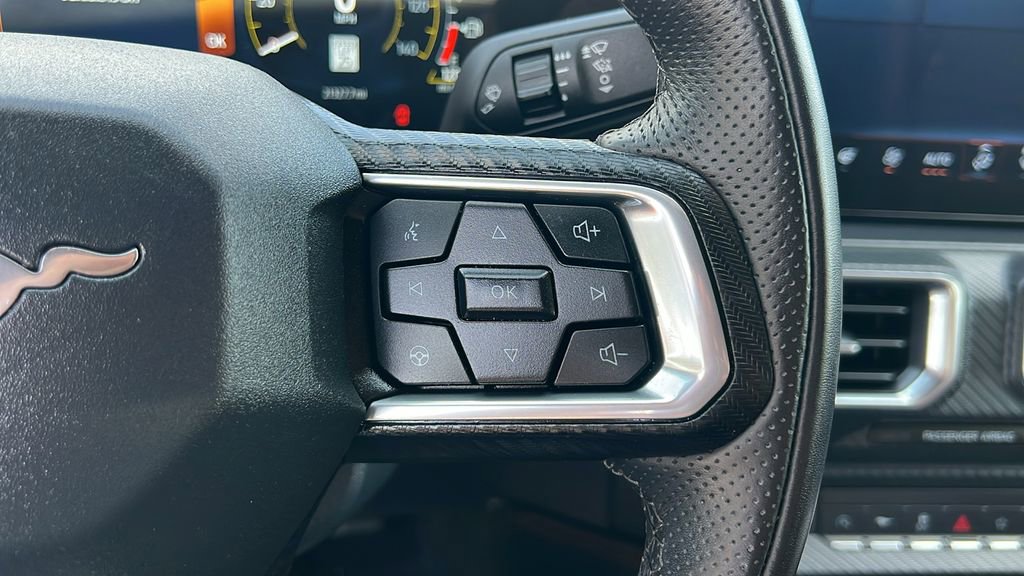 Certified 2025 Ford Mustang Premium image 19