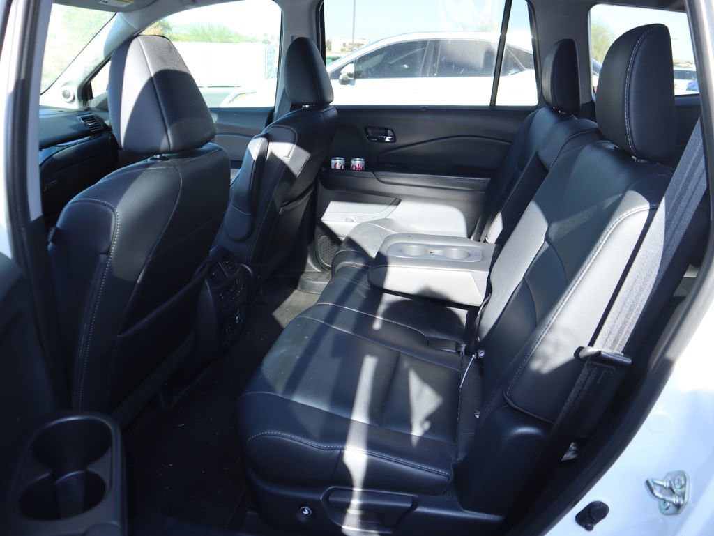Used 2020 Honda Pilot Touring image 10