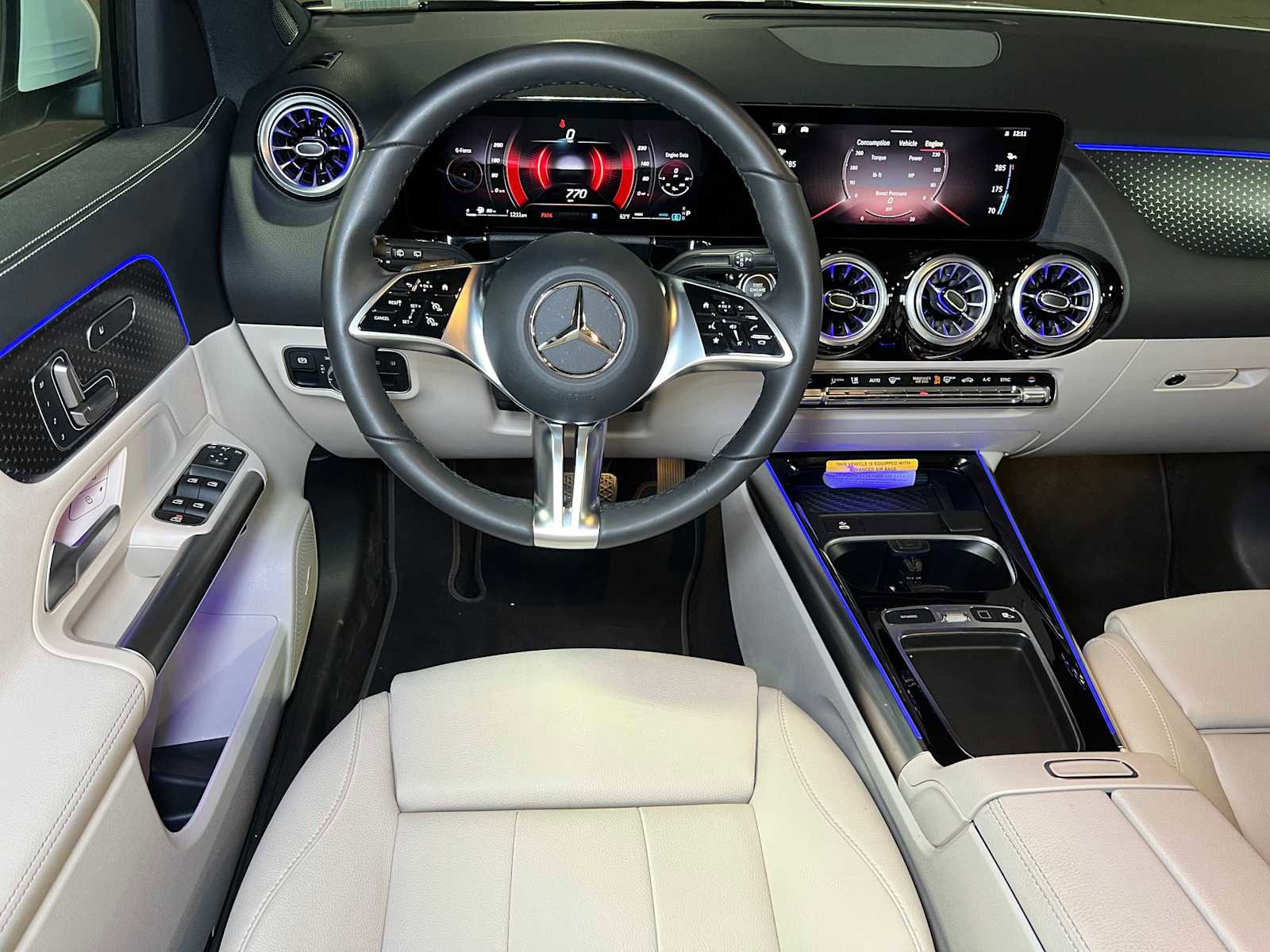 Certified 2025 Mercedes-Benz GLA 250 4MATIC image 38