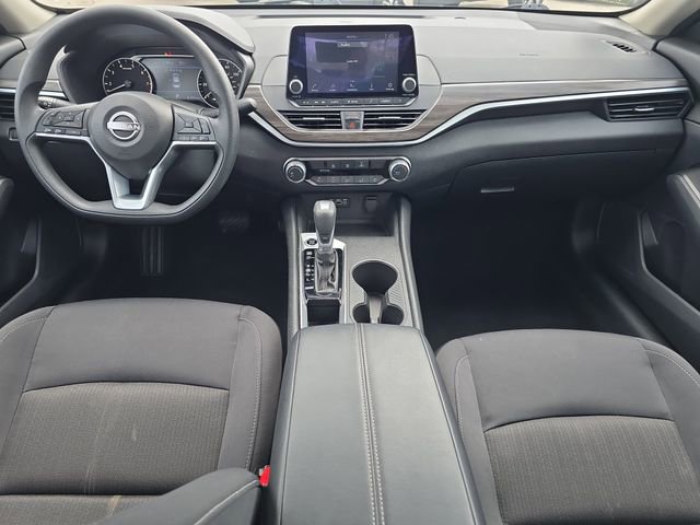 Certified 2025 Nissan Altima 2.5 SV image 12