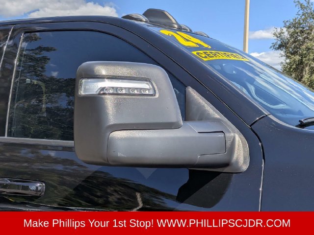 Used 2024 RAM 3500 Big Horn w/ Night Edition AWD/4WD image 11
